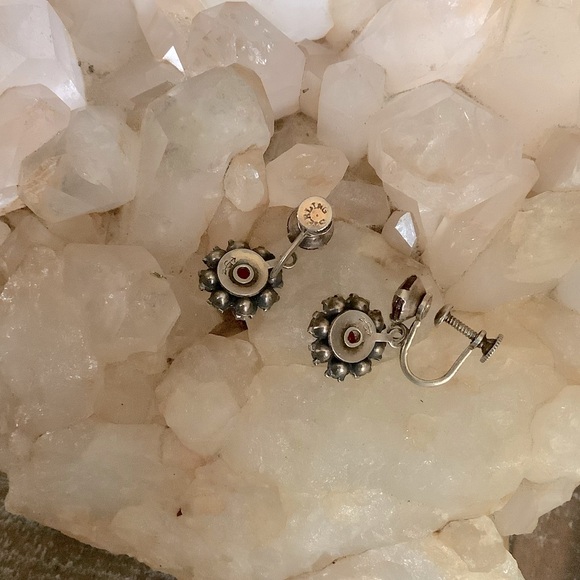 Vintage Red Sterling Silver Screw Back Earrings - Picture 5 of 5